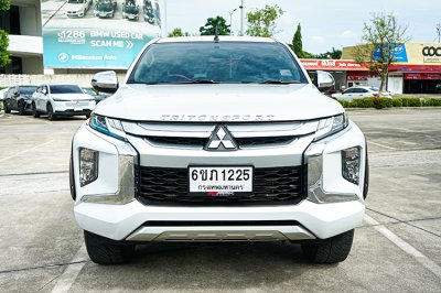 2019 Mitsubishi TRITON 2.4 DOUBLE CAB GLS Plus