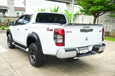 2020 Mitsubishi TRITON 2.4 GLX Plus DOUBLE CAB