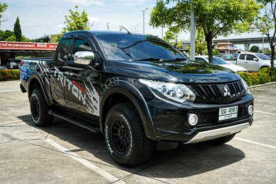 2018 Mitsubishi TRITON 2.4 GLS Plus Ltd Mega Cab
