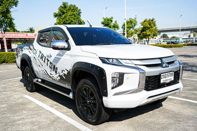 2022 Mitsubishi Triton 2.4 Double Cab GT Plus