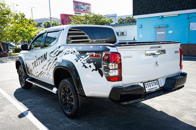 2022 Mitsubishi Triton 2.4 Double Cab GT Plus