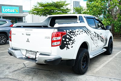 2018 Mitsubishi TRITON 2.4 DOUBLE CAB (ปี 14-19) GLS LTD Plus