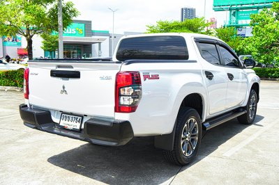 2022 Mitsubishi TRITON 2.4 GLS Plus Double Cab