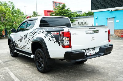 2022 Mitsubishi Triton 2.4 DOUBLE CAB GT Plus