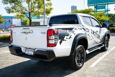 2022 Mitsubishi Triton 2.4 Double Cab GT Plus