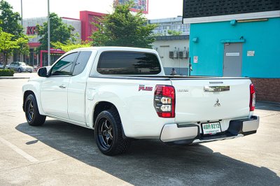 2021 MITSUBISHI TRITON 2.5 GLX MEGA CAB