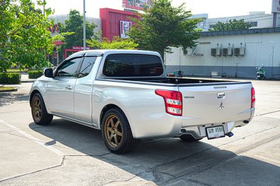 2017 MITSUBISHI TRITON 2.5 GLX MEGA CAB