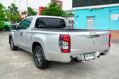 2021 Mitsubishi Triton 2.5 MEGA CAB (ปี 18-23) GLX Pickup