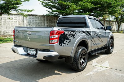 2016 MITSUBISHI TRITON  2.4 MIVEC GLS PLUS MEGACAB