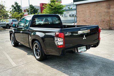 2021 MITSUBISHI TRITON 2.5 GLX MEGA CAB