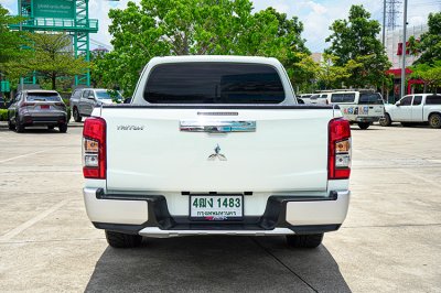 2021 Mitsubishi Triton 2.5 MEGA CAB GLX
