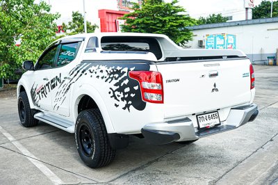 2018 Mitsubishi TRITON 2.4 DOUBLE CAB (ปี 14-19) GLS LTD Plus