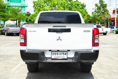 2022 Mitsubishi TRITON 2.4 GLS Plus Double Cab