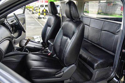 2020 Mitsubishi TRITON 2.5 MEGA CAB GLX