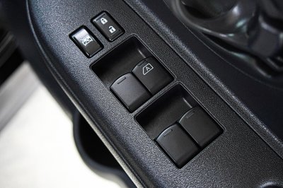 2022 Nissan MARCH 1.2 E