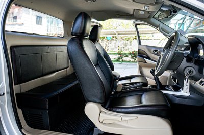 2019 NISSAN NAVARA NP300 2.5 E KING CAB