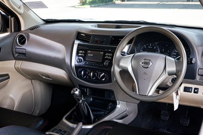 2019 NISSAN NAVARA NP300 2.5 E KING CAB