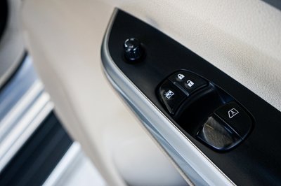 2019 NISSAN NAVARA NP300 2.5 E KING CAB