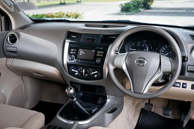 2017 NISSAN NAVARA NP300 2.5 E DOUBLE CAB