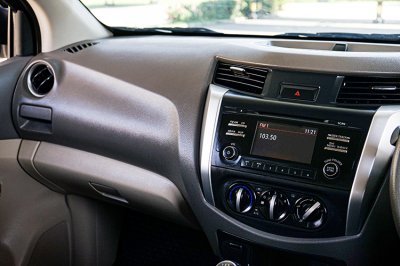 2019 NISSAN NAVARA NP300 2.5 E KING CAB