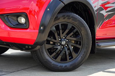 2019 NISSAN NAVARA NP300 2.5 E DOUBLE CAB CALIBRE
