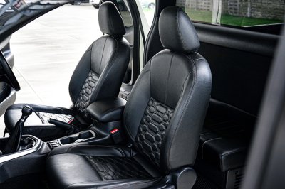 2022 Nissan Navara 2.3 KING CAB Calibre V