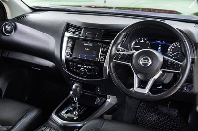 2022 Nissan Navara 2.3 DOUBLE CAB Calibre V Double Cab