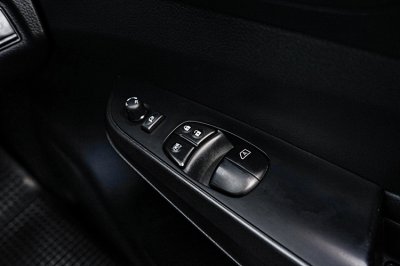 2024 NISSAN NAVARA 2.3 E MT KING CAB CALIBRE