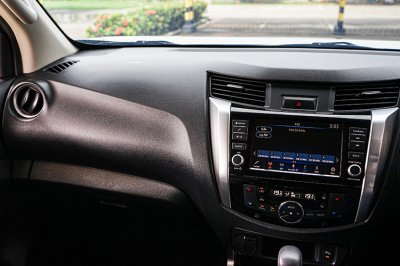 2020 Nissan Navara 2.3 DOUBLE CAB E