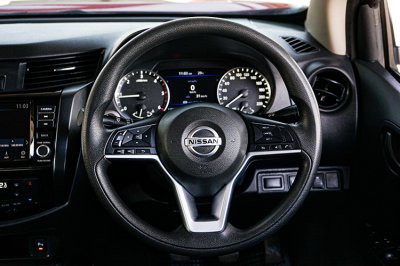 2024 NISSAN NAVARA 2.3 E MT KING CAB CALIBRE
