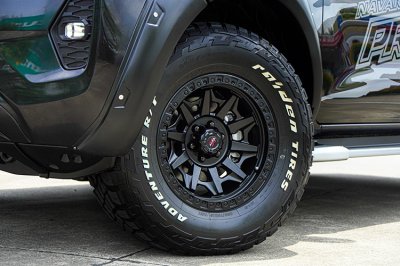 2022 Nissan Navara 2.5 SL King Cab