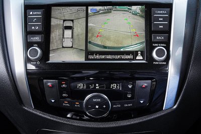 2020 Nissan Navara 2.3 DOUBLE CAB E