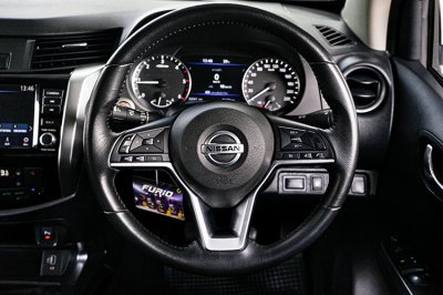 2022 Nissan Navara 2.3 KING CAB Calibre V