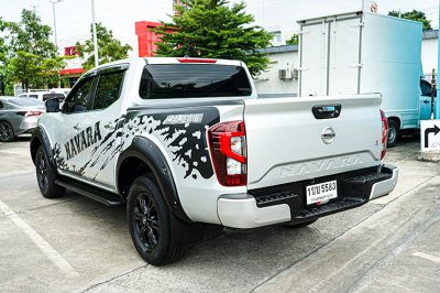 2020 Nissan Navara 2.3 DOUBLE CAB E