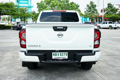 2022 Nissan Navara 2.3 KING CAB Calibre V
