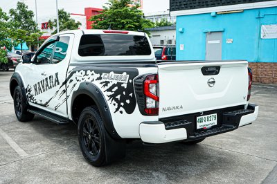 2022 Nissan Navara 2.3 KING CAB Calibre V