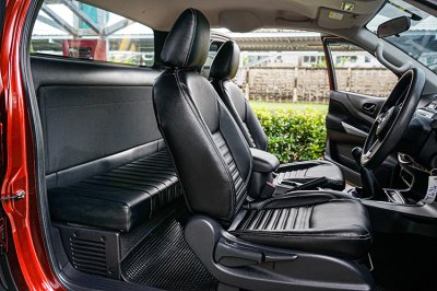 2021 Nissan Navara 2.5 KING CAB SL