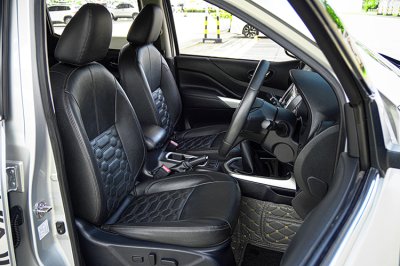 2022 Nissan Navara 2.3 DOUBLE CAB Calibre V