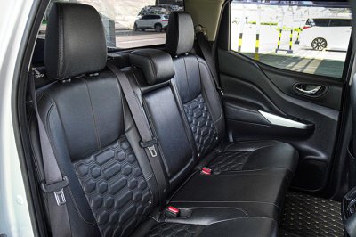 2022 Nissan Navara 2.3 DOUBLE CAB Calibre V