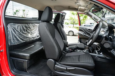 2024 NISSAN NAVARA 2.3 E MT KING CAB CALIBRE