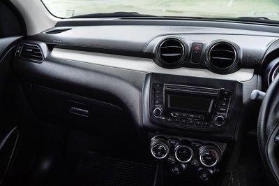 2022 Suzuki SWIFT 1.2 GL Plus (Limitless edition)