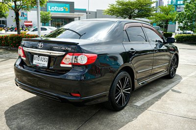 2013 Toyota Corolla Altis 1.6 (ปี 08-13) E Sedan