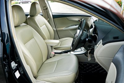2013 Toyota Corolla Altis 1.6 (ปี 08-13) E Sedan