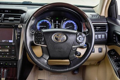 2015 TOYOTA CAMRY 2.5 HV PREMIUM