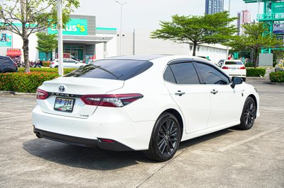 2022 TOYOTA CAMRY 2.5 HEV PREMIUM LUXURY