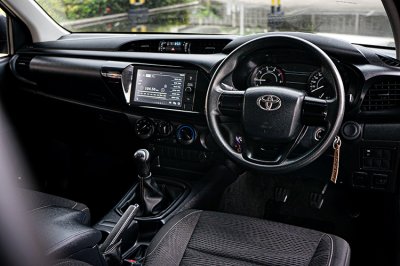 2023 Toyota Hilux Revo 2.4 SMARTCAB Z Edition Entry