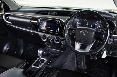 2018 Toyota HILUX REVO 2.4 DOUBLE CAB E Prerunner