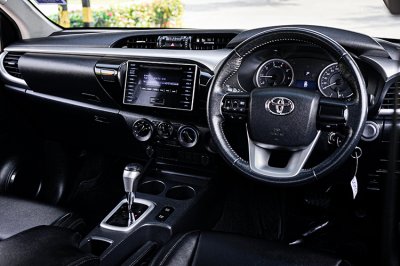 2019 TOYOTA HILUX REVO 2.4 E PRERUNNER DOUBLE CAB