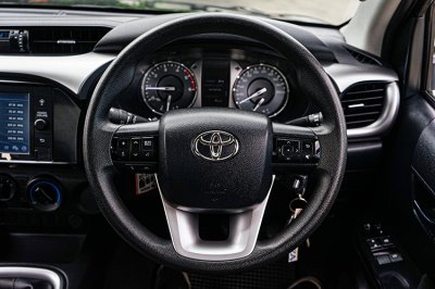 2021 Toyota HILUX REVO 2.4 SMART CAB Entry Prerunner