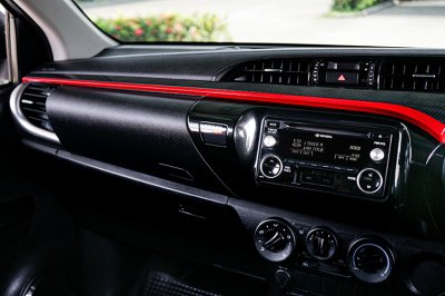 2017 TOYOTA HILUX REVO 2.4 TRD SPORTIVO PRERUNNER SMART CAB